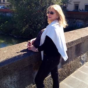 Meet your Posher, Toni